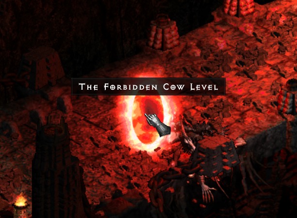 Um portal vermelho aberto sobre o chão de pedra em chamas, com o letreiro The Forbidden Cow Level acima dele.